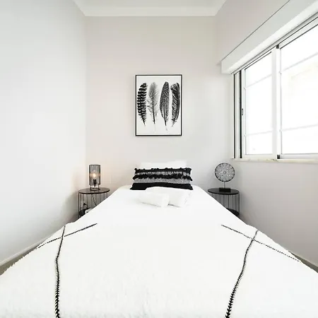 Spacious Stylish 波尔蒂芒